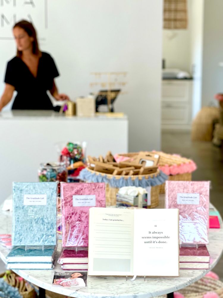 Customizable objects - Award-winning: The Gratitude List I Best-Seller - THE GRATITUDE LIST