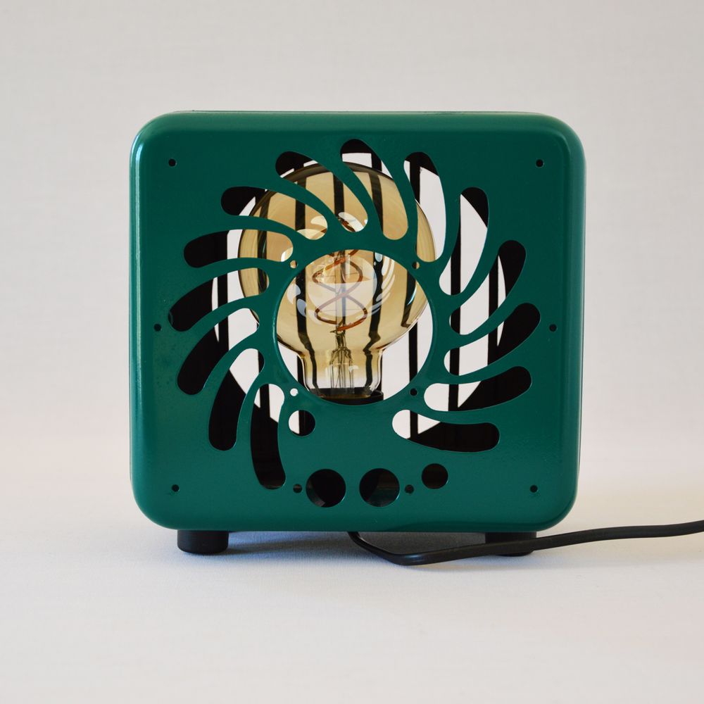 Objets design - Lampe design à poser carré design verte Edla - ARTJL