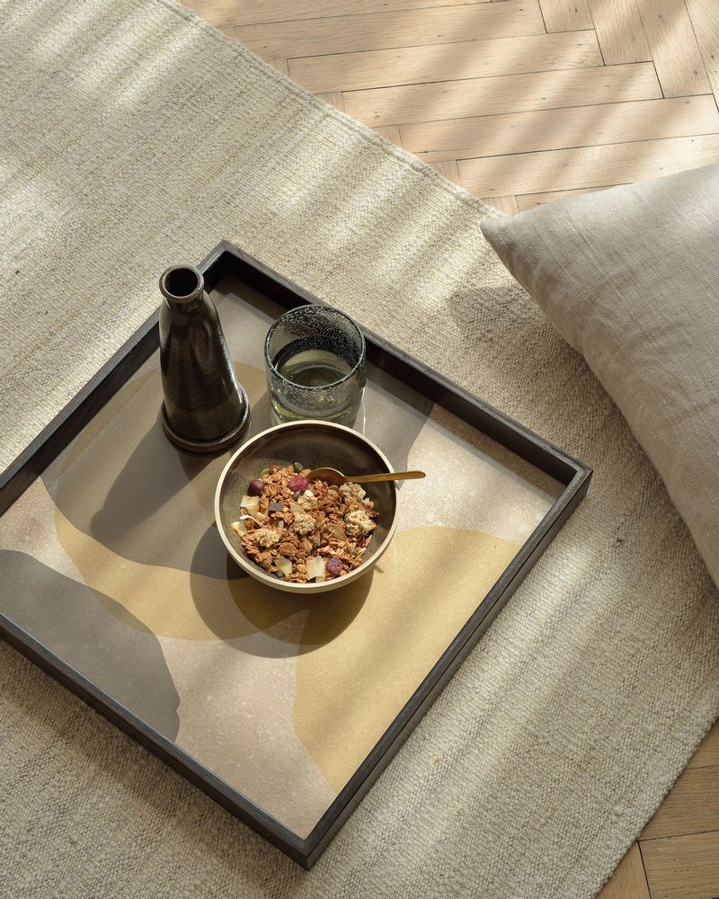 Plateaux - Collection de plateaux Silhouettes translucides - ETHNICRAFT