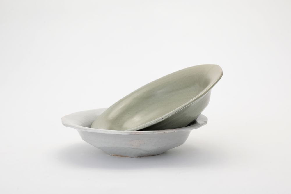 Assiettes au quotidien - Artiste céramiste coréen : Yoon Bum-suck - ICHEON CERAMIC