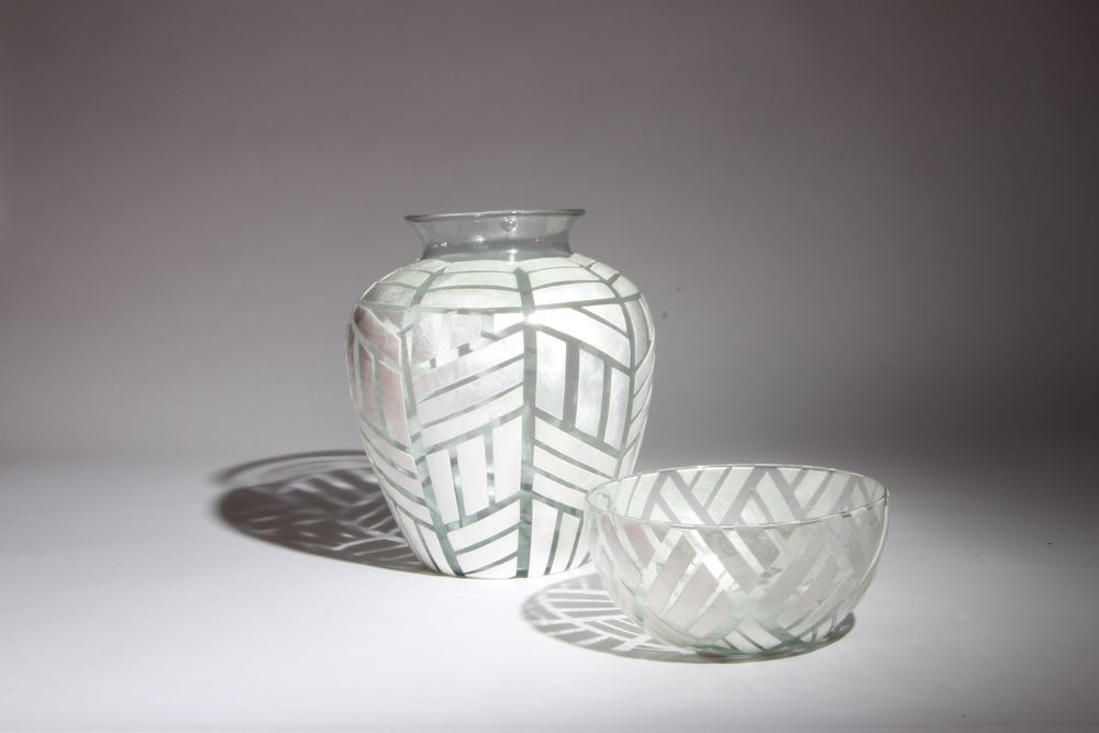 Vases - Vase en verre et nacre - ITHEMBA