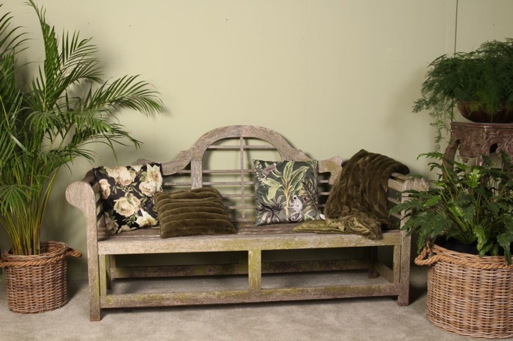 Coussins - Cushion Fur with lines - DUTCH STYLE BY BAROQUE COLLECTION