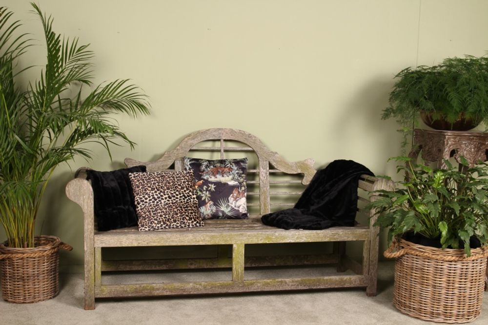 Coussins - Cushion Fur with lines - DUTCH STYLE BY BAROQUE COLLECTION
