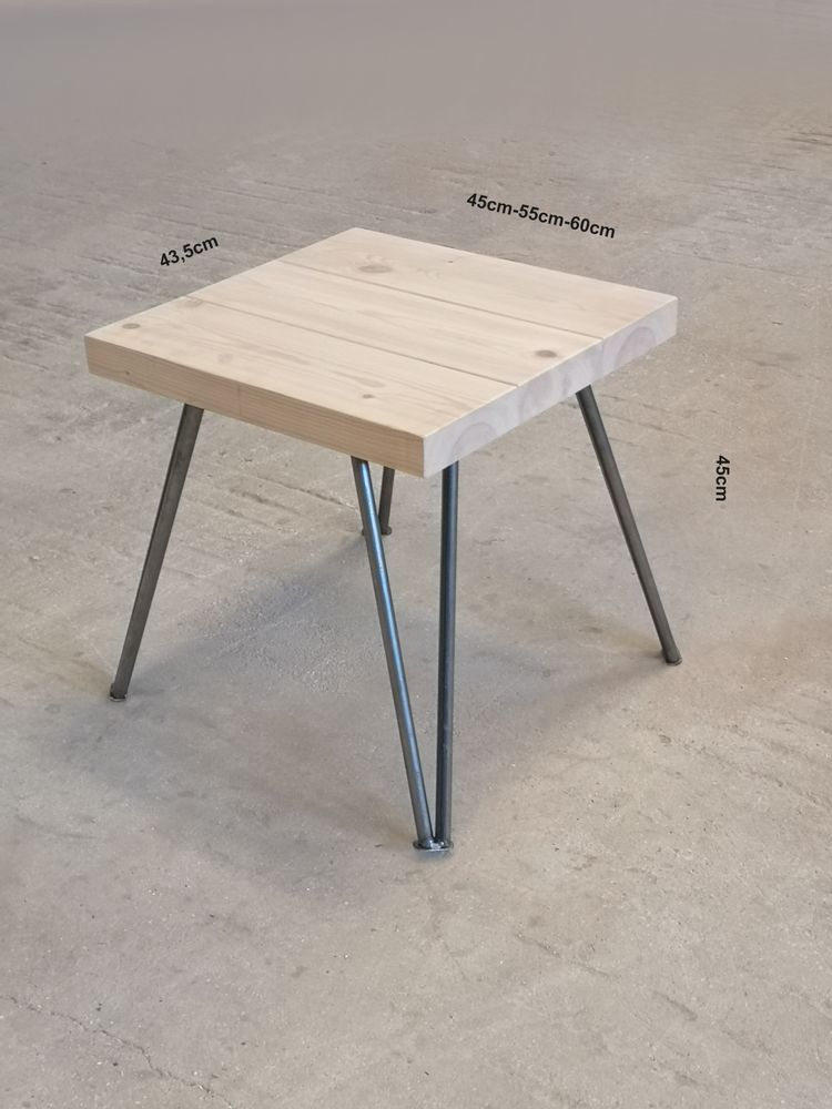Tables de nuit -  Table d'appoint avec plateau en pin FSC et pieds en V  - LIVING MEDITERANEO