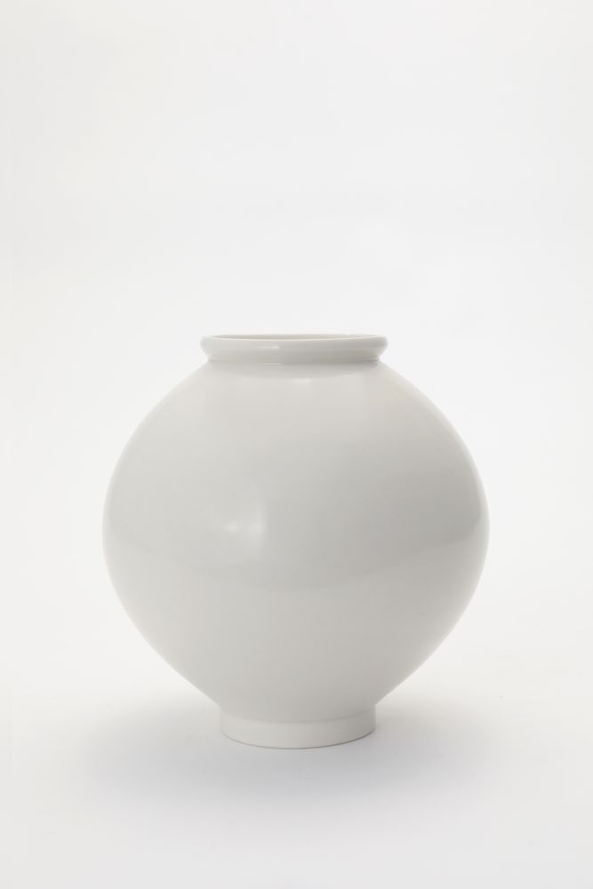 Everyday plates - Korean Ceramic artist : Kim Jong-young - ICHEON CERAMIC