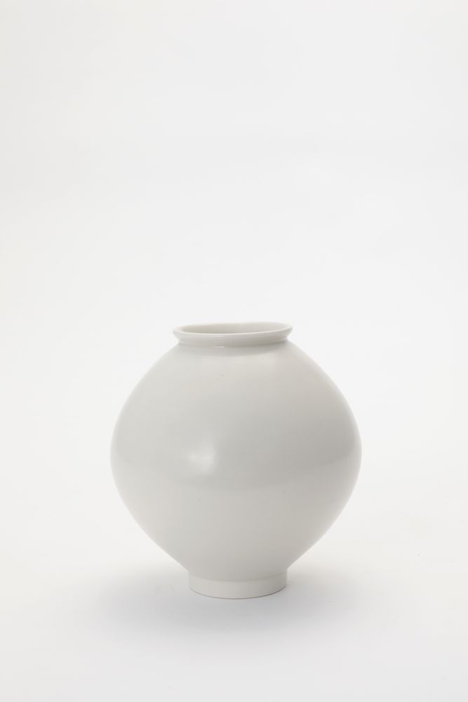 Everyday plates - Korean Ceramic artist : Kim Jong-young - ICHEON CERAMIC