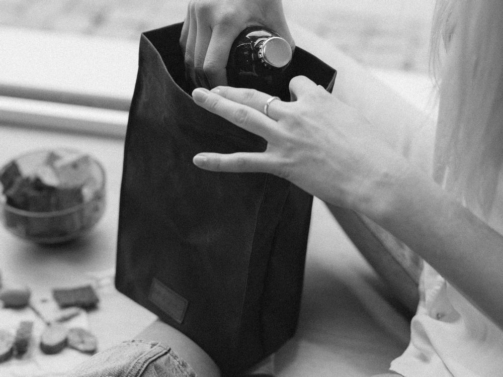Bags and totes - GĀLE accessory bag - MIZO