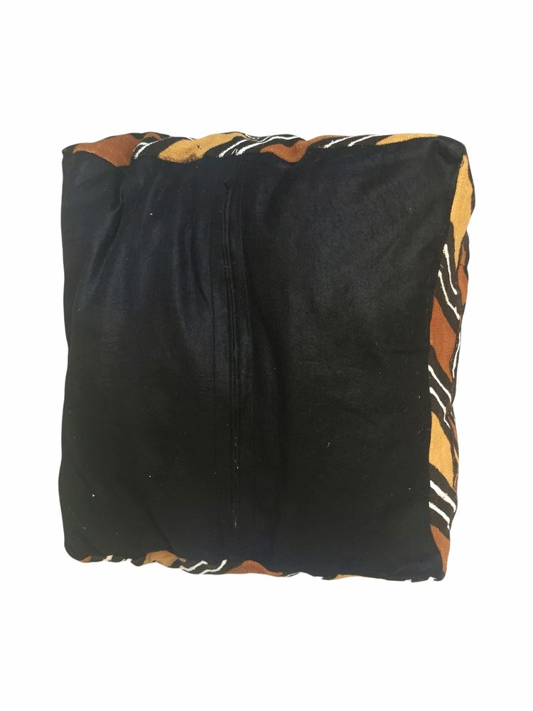 Ottomans - Alioune Big Bogolan Pouf - MAISON LAADANI