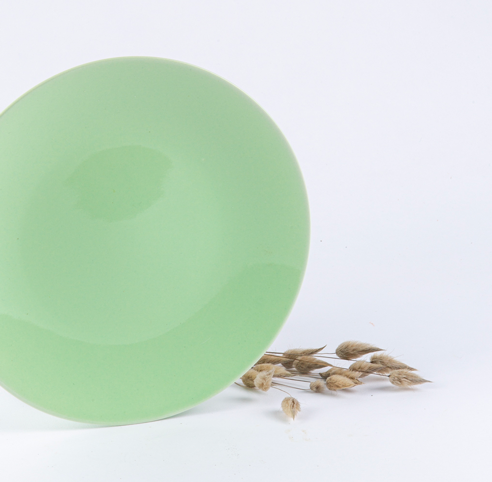 Assiettes au quotidien - La petite assiette en porcelaine verte - OGRE LA FABRIQUE