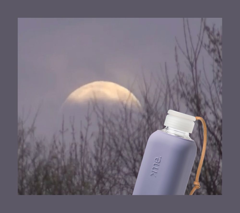 Gifts - HANDMADE GLASS BOTTLE (600ml)  SQUIREME. Y1 REUSABLE SUSTAINABLE - SQUIREME.