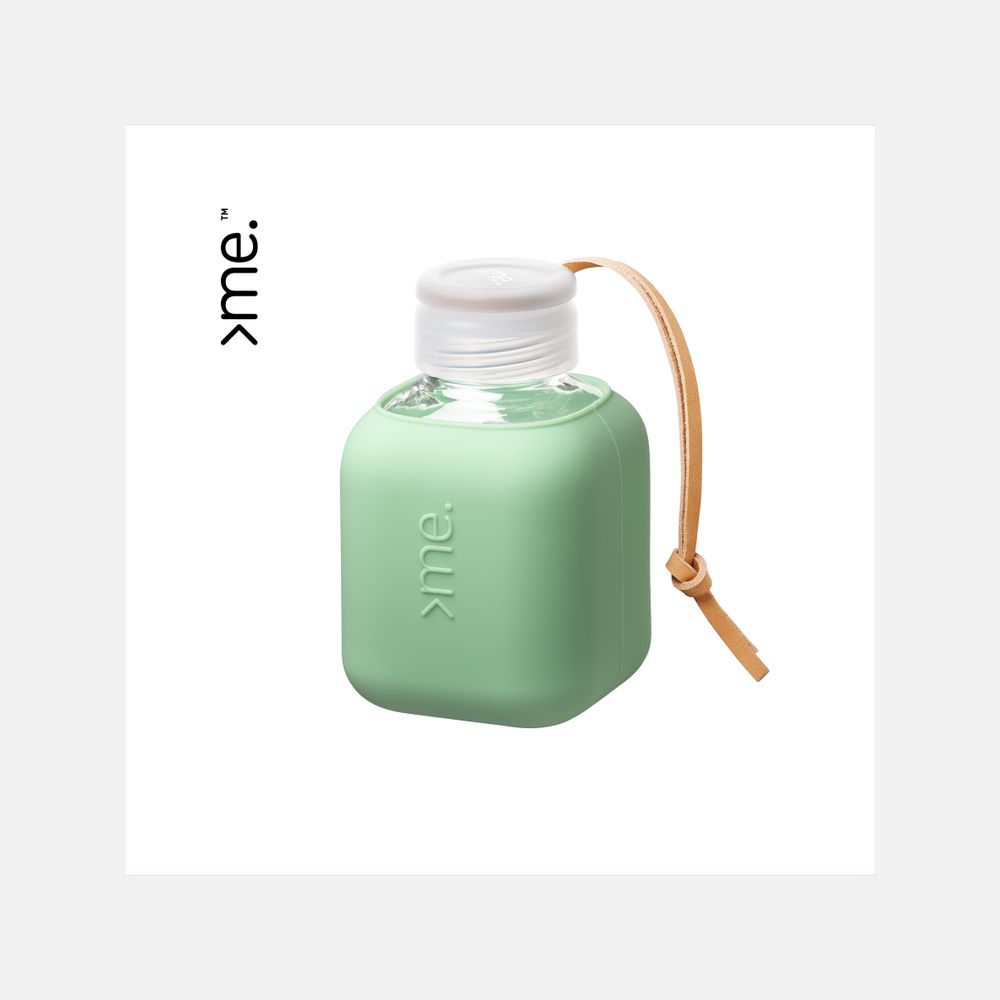Coffee and tea - SUSTAINABLE SQUIREME. Y2 - The Cube - ENERGIZED HANDMADE PREMIUM QUALITY GLASS BOTTLE (370 ml /13 oz) PORTABLE - SQUIREME.