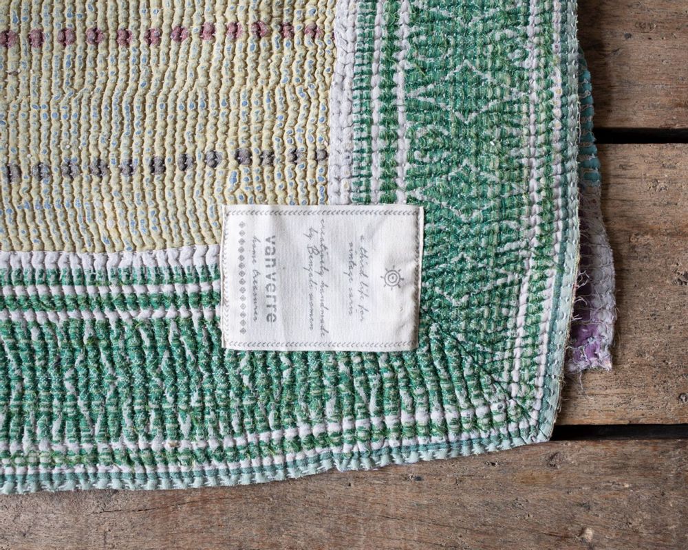Other caperts - Kantha Sari throws & cushions - VAN VERRE