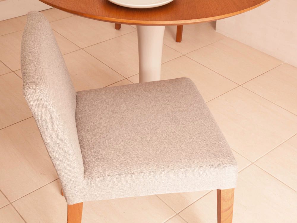 Chairs for hospitalities & contracts - Retro Modern Dining chair Studio in 100% natural solid Sungkai wood and polyester. - EZEÏS