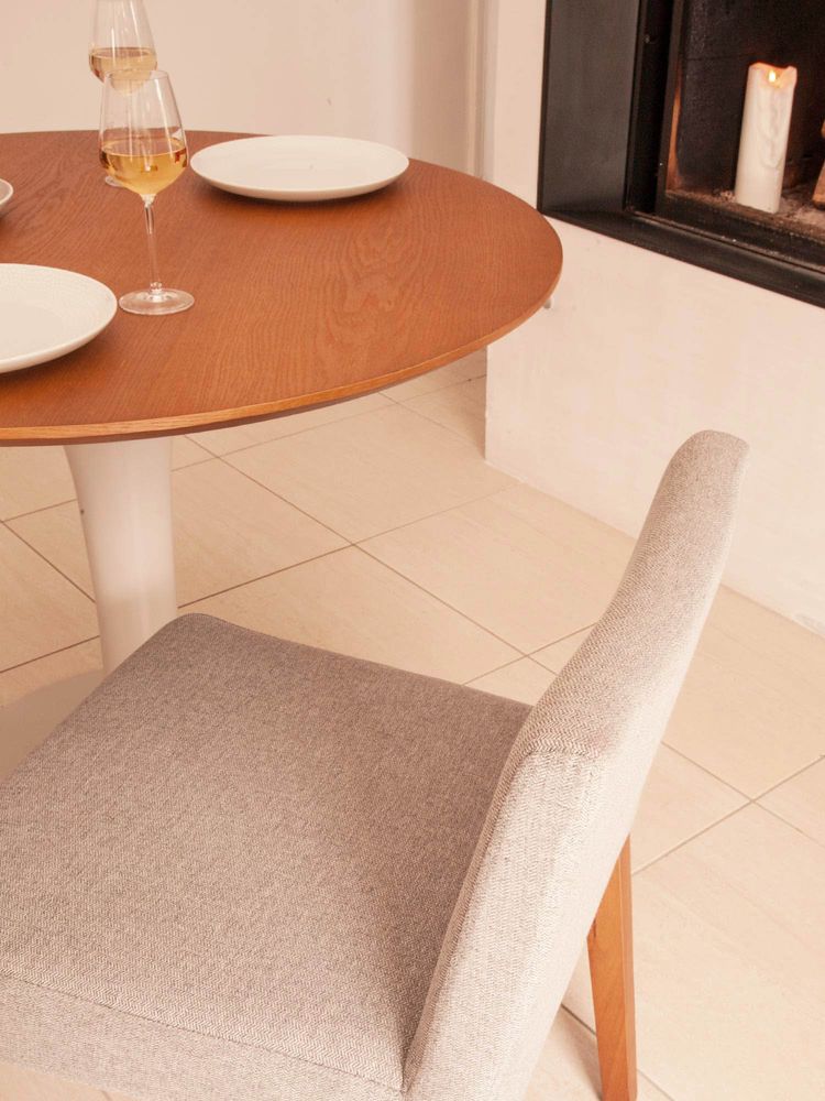 Chairs for hospitalities & contracts - Retro Modern Dining chair Studio in 100% natural solid Sungkai wood and polyester. - EZEÏS