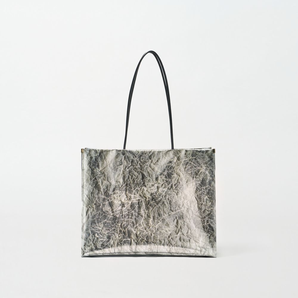 Objets de décoration - GINHAKU SHOPPER BAG - sac fourre-tout horizontal en aluminium froissé - KENTO HASHIGUCHI