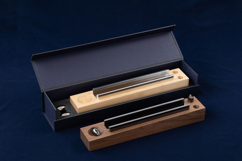 Objets design - Objet unique, Move & Sound, Style Japon : SPINDLE / Série Premium - GRAVIMORPH