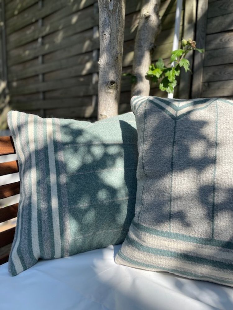 Fabric cushions - Santiago Verde cushion - ARTYCRAFT