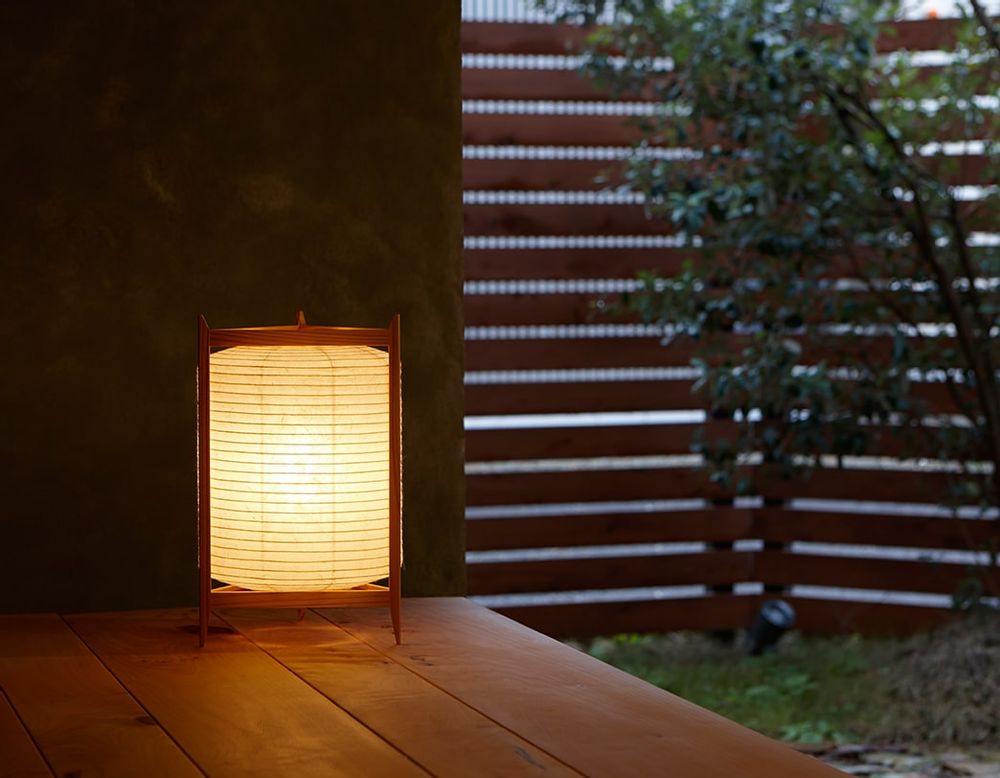 Pièces uniques - ANDON - Lampe triangulaire japonaise - METROCS