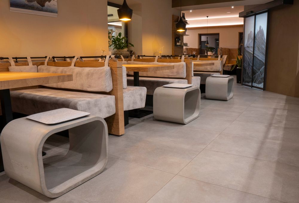 Stools for hospitalities & contracts - OPUS SOLO 1-Seater Concrete Bench / Sideboard / Table / Stool for indoor and outdoor use - CO33 EXKLUSIVE BETONMÖBEL