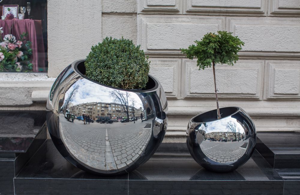 Decorative objects - "Canted cachepot" (Metalstyle) - METALSTYLE