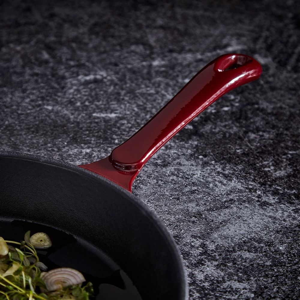 Frying pans - Barbary & Oak Foundry 26cm Round Cast Iron Fry Pan - RKW LTD - BARBARY & OAK