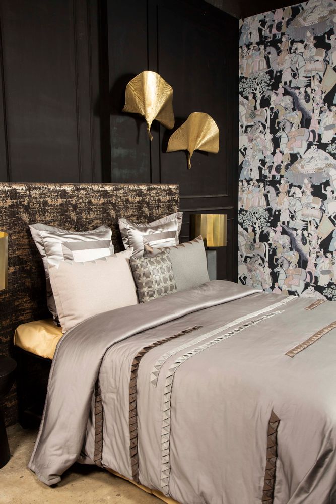 Bed linens - Fanatic Bed decor - KANCHI BY SHOBHNA & KUNAL MEHTA