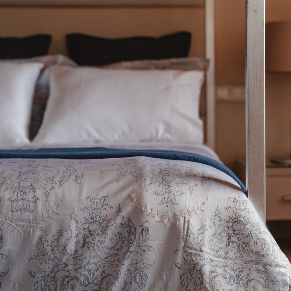 Bed linens - Duvet Cover - Embroidered Duvet Cover 600 TC + 2 Pillowcases 50*75 CM (FLAGSHIP) - VIDDA ROYALLE