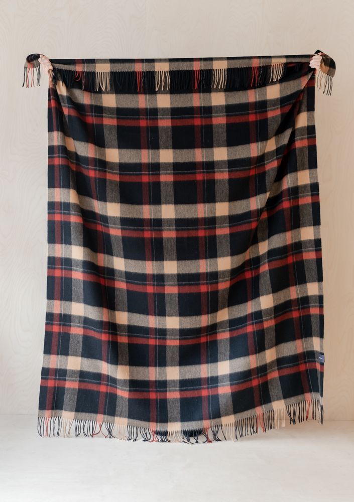 Plaids - Couverture en laine d'agneau mélangé lilas - THE TARTAN BLANKET CO.