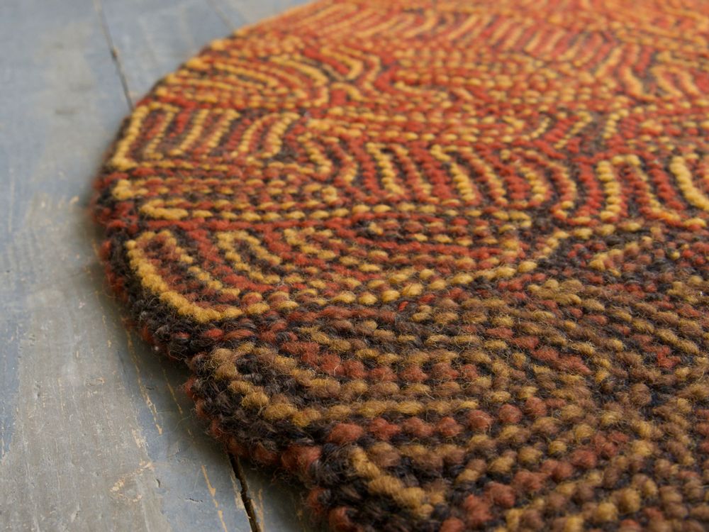 Unique pieces - Coral 24 Small Rug - LAURE KASIERS