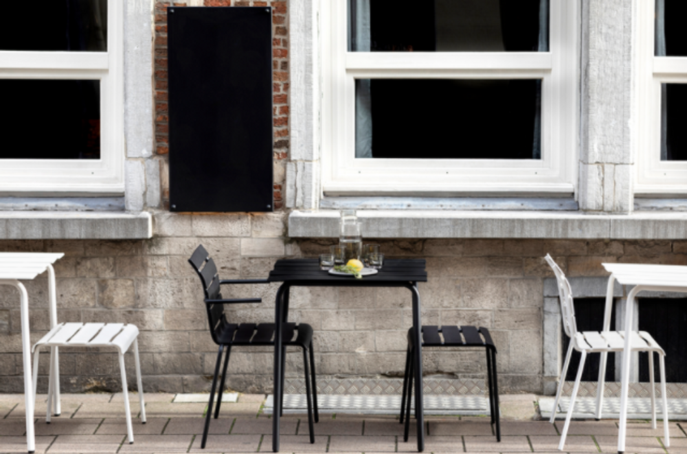 Armchairs - aligned by maarten baas - VALERIE OBJECTS
