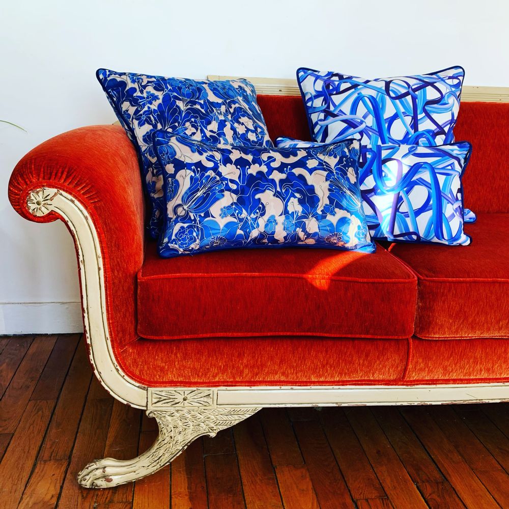 Coussins textile - Coussin en velours "Au Jardin" bleu - AMÉLIE CHOQUET