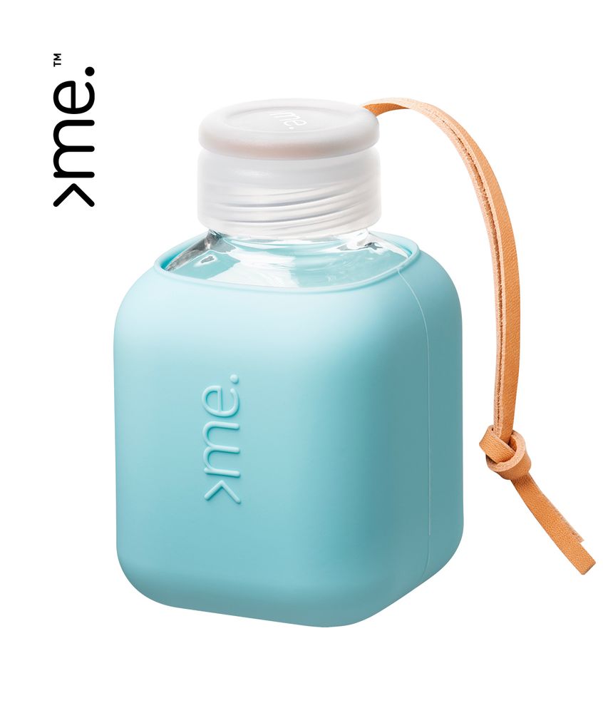 Coffee and tea - HANDMADE GLASS BOTTLE, ENERGIZED, SUSTAINABLE - SQUIREME. Y2 - The Cube - VELVETY SILICONE COVER, ECO-FRIENDLY - SQUIREME.