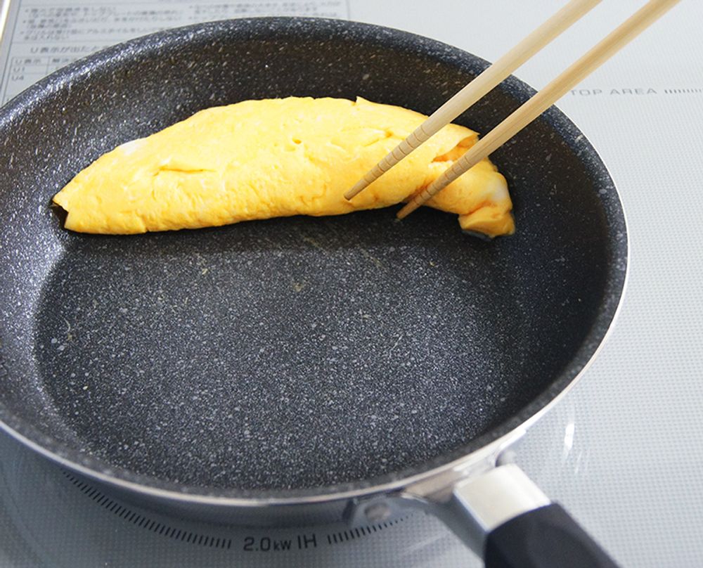 Frying pans - Japanese Premium 4 Layers and High Performance Coating Frying Pan - HIMEPLA COLLECTIONS