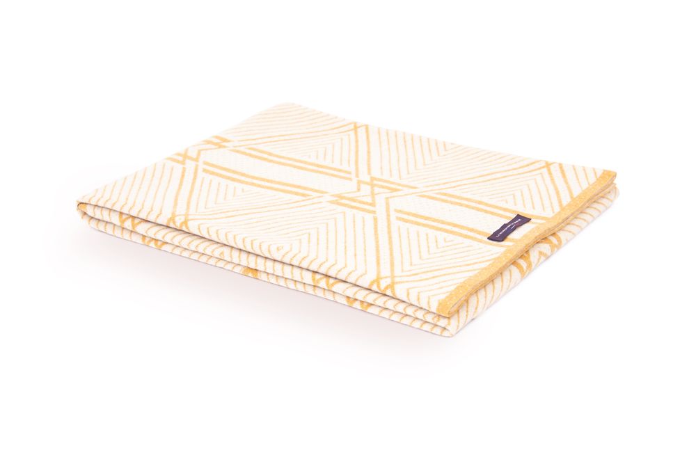 Throw blankets - The Signature Recycled Blanket - Off White/Popcorn - LA MAISON DE LA MAILLE