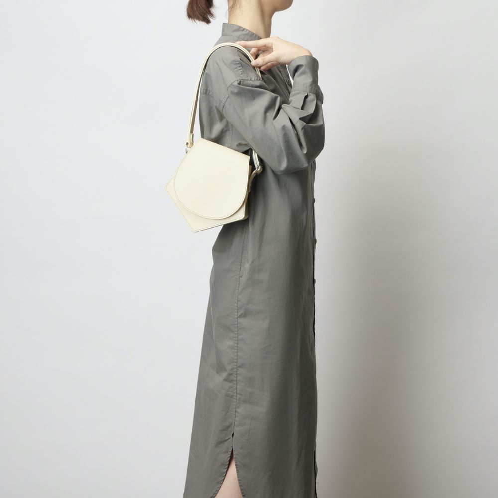 Bags and totes - PENTA - leather shoulder bag - KENTO HASHIGUCHI