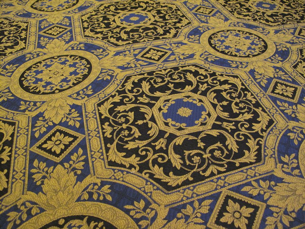 Fabrics - Medusa Lampas Fabrics - ANNAMARIA ALOIS SAN LEUCIO