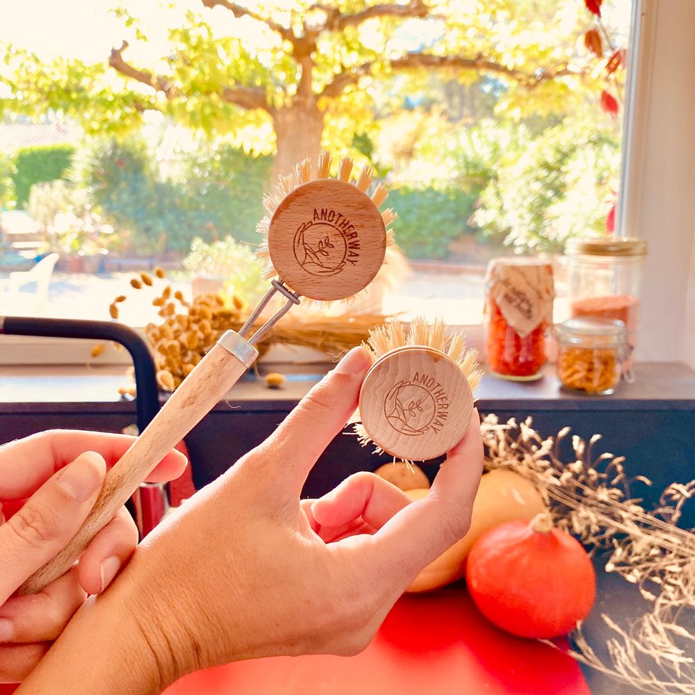 Ménagères - Ma Brosse Vaisselle en bois - ANOTHERWAY