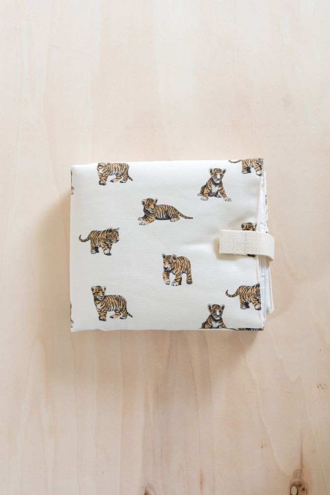 Travel accessories - Nomad Changing Mat - Tigre Milk - Adam - MILINANE