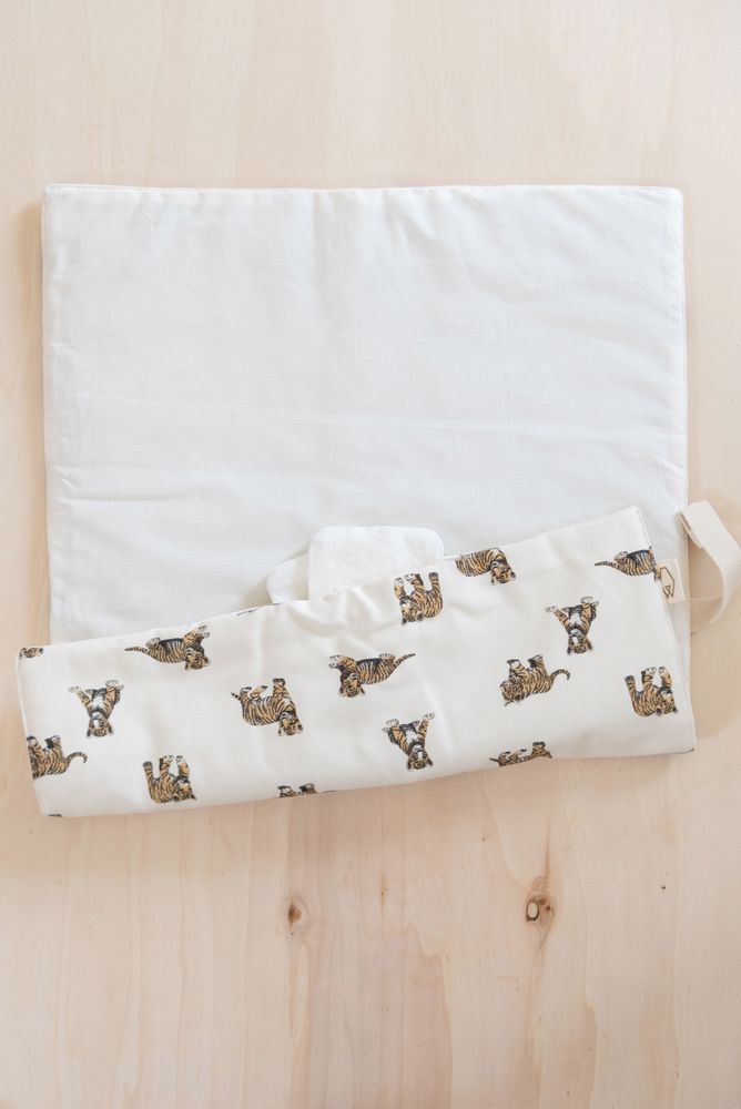 Travel accessories - Nomad Changing Mat - Tigre Milk - Adam - MILINANE