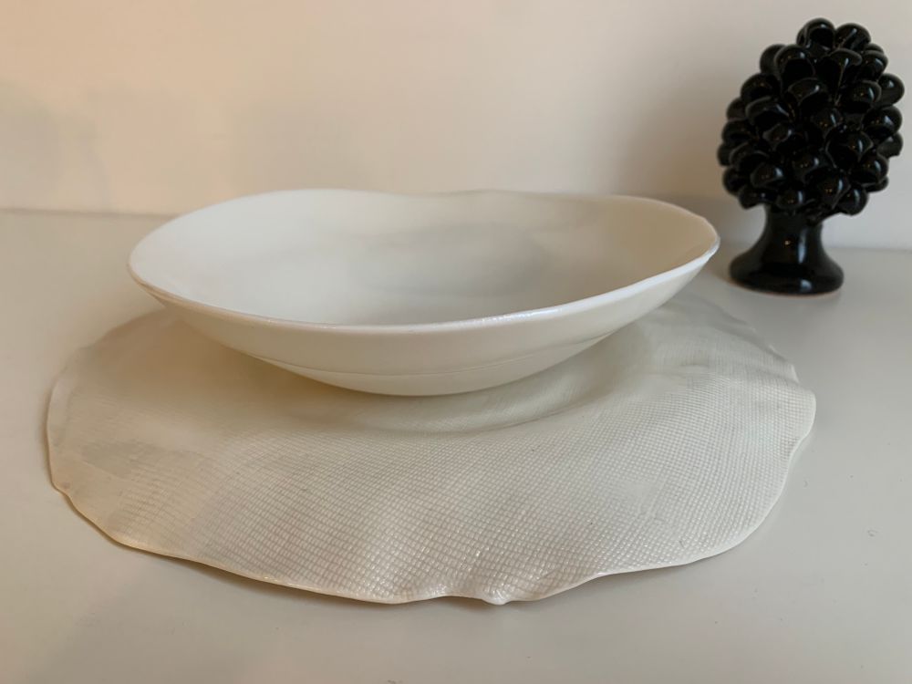 Assiettes de réception - ASSIETTE ARTISANALE EN PORCELAINE - MAISON GALA