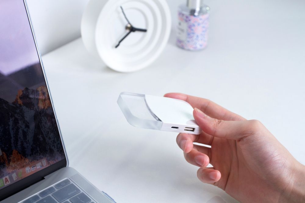 Other office supplies - Ilo USB-Mini HUB - XOOPAR