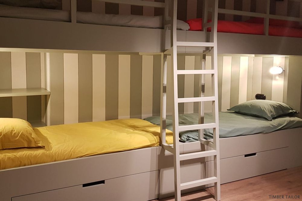 Chambres d'hôtels - Meuble de chambre sur mesure : lit, armoire, dressing - TIMBER TAILOR