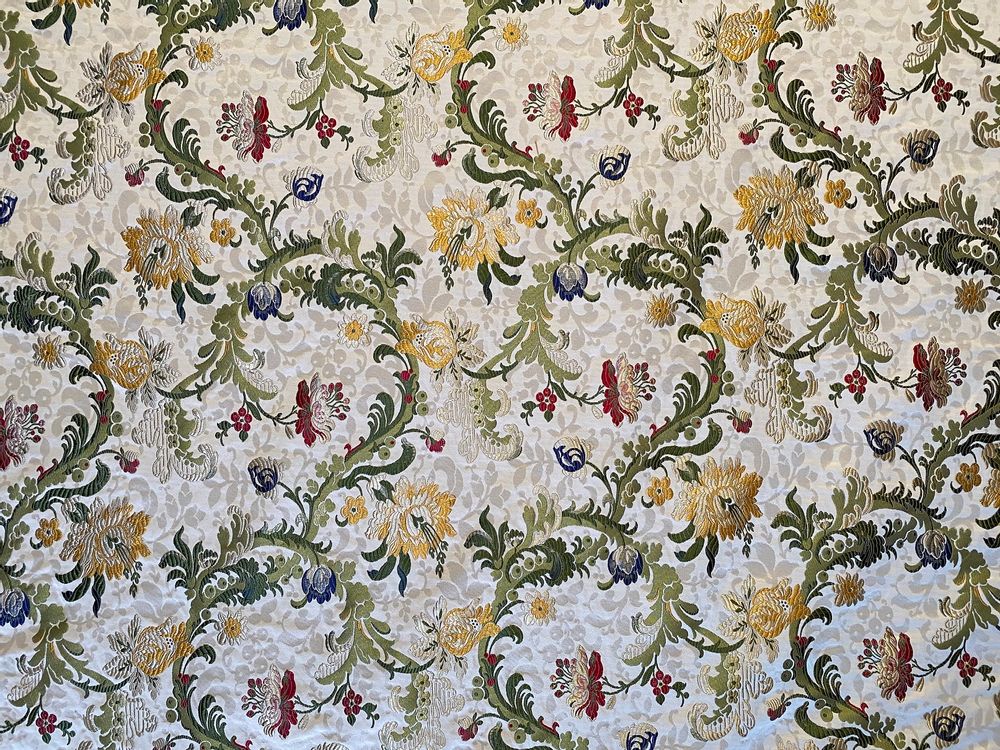 Fabrics - Borbone Lampas Fabrics - ANNAMARIA ALOIS SAN LEUCIO