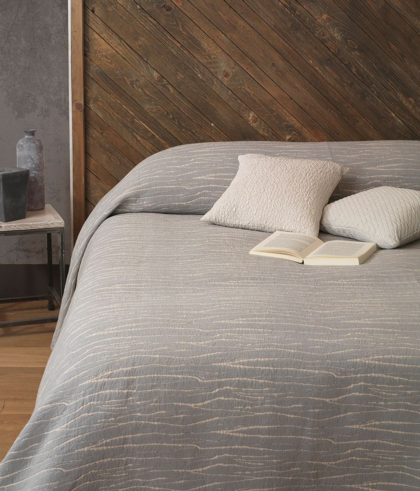 Bed linens - APUANE - Bed cover - BUSATTI 1842