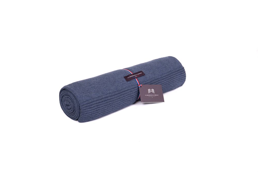 Throw blankets - Blanket Merino Wool Extrafine Light blue - LA MAISON DE LA MAILLE