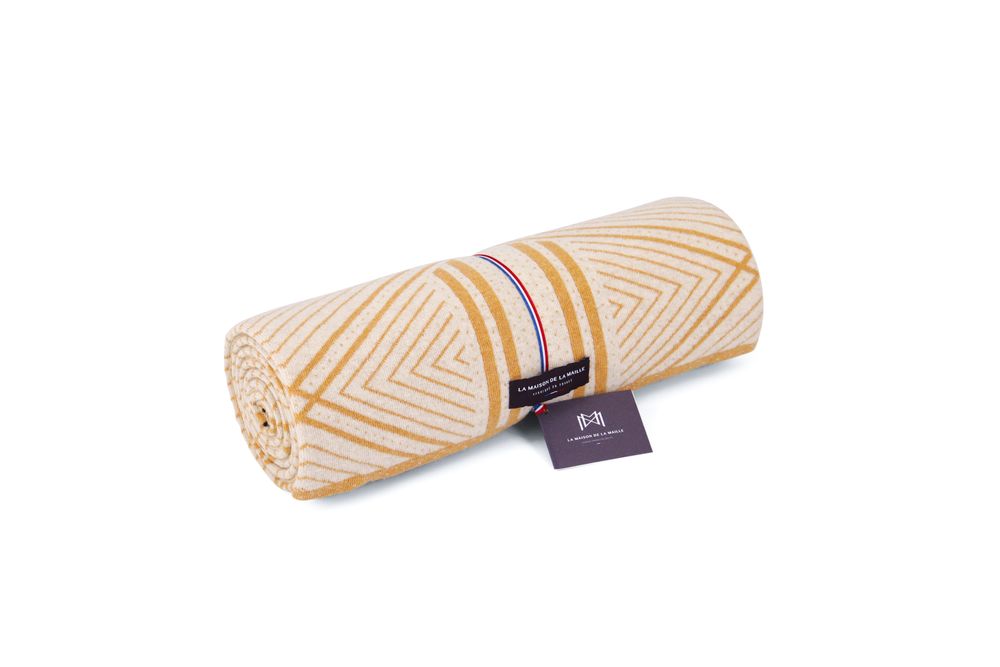 Throw blankets - The Signature Recycled Blanket - Off White/Popcorn - LA MAISON DE LA MAILLE