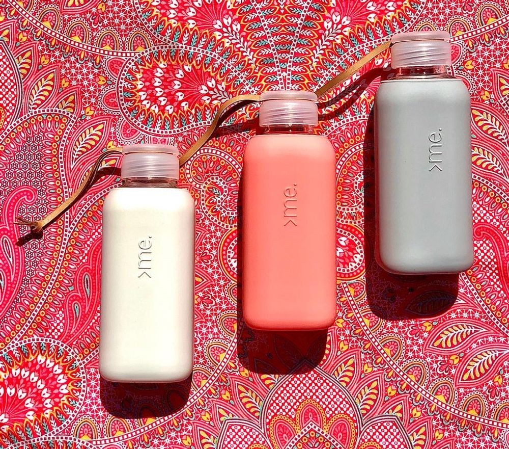 Travel accessories - HANDMADE GLASS BOTTLE SQUIREME. Y1 CANTALOUPE SILICONE SLEEVE SUSTAINABLE REUSABLE - SQUIREME.