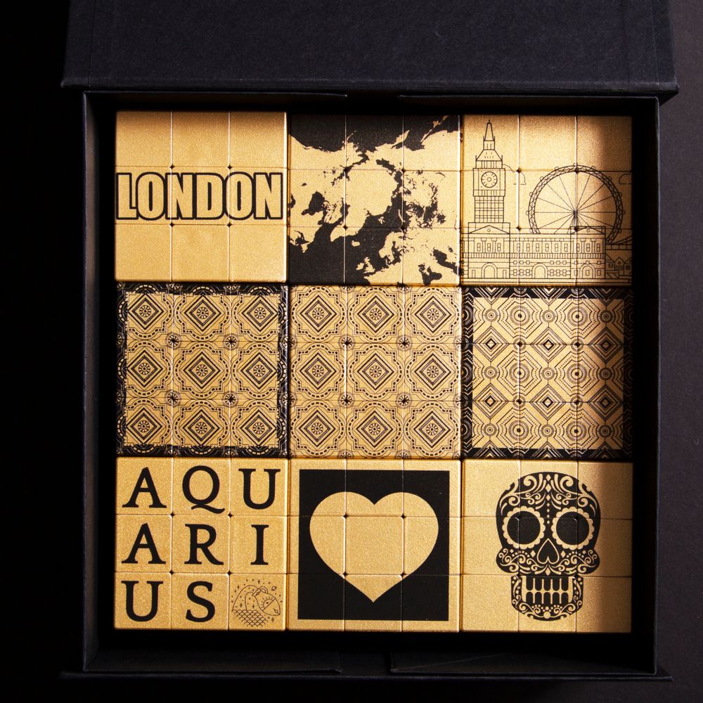 Objets design - ICONICUBE ICONIC COLLECTION. - ICONICUBE