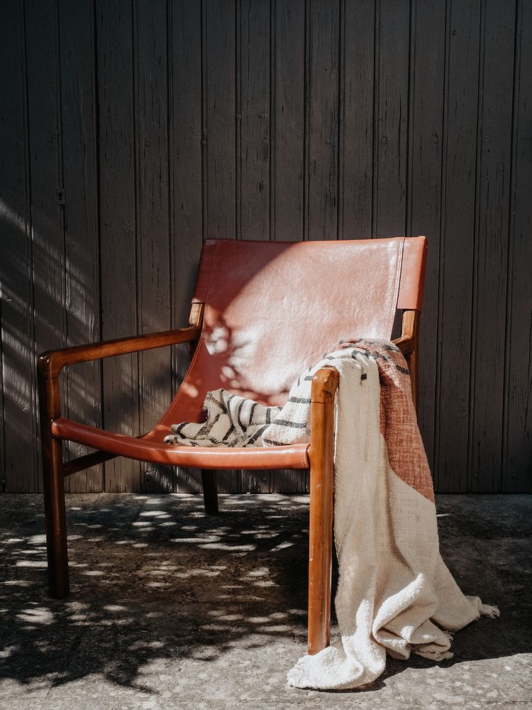Fauteuils pour collectivités - Achille, le fauteuil camel - DEBONGOUT