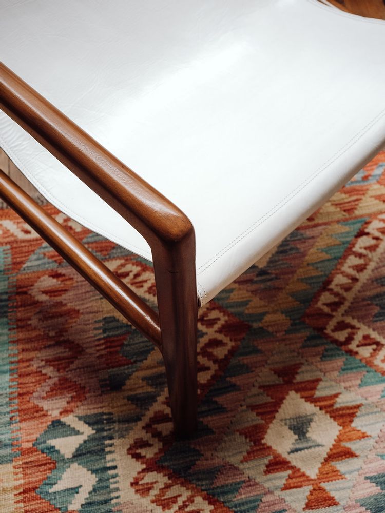 Fauteuils pour collectivités - Achille, le fauteuil blanc - DEBONGOUT